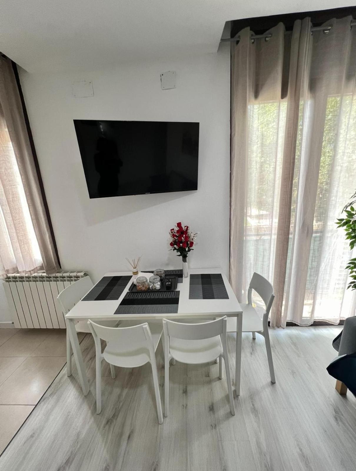 Appartamento Empecinado 2 Personas Alcalá de Henares Esterno foto